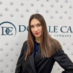 Фінансовий консультант Double Case - Валерія Сингаївська