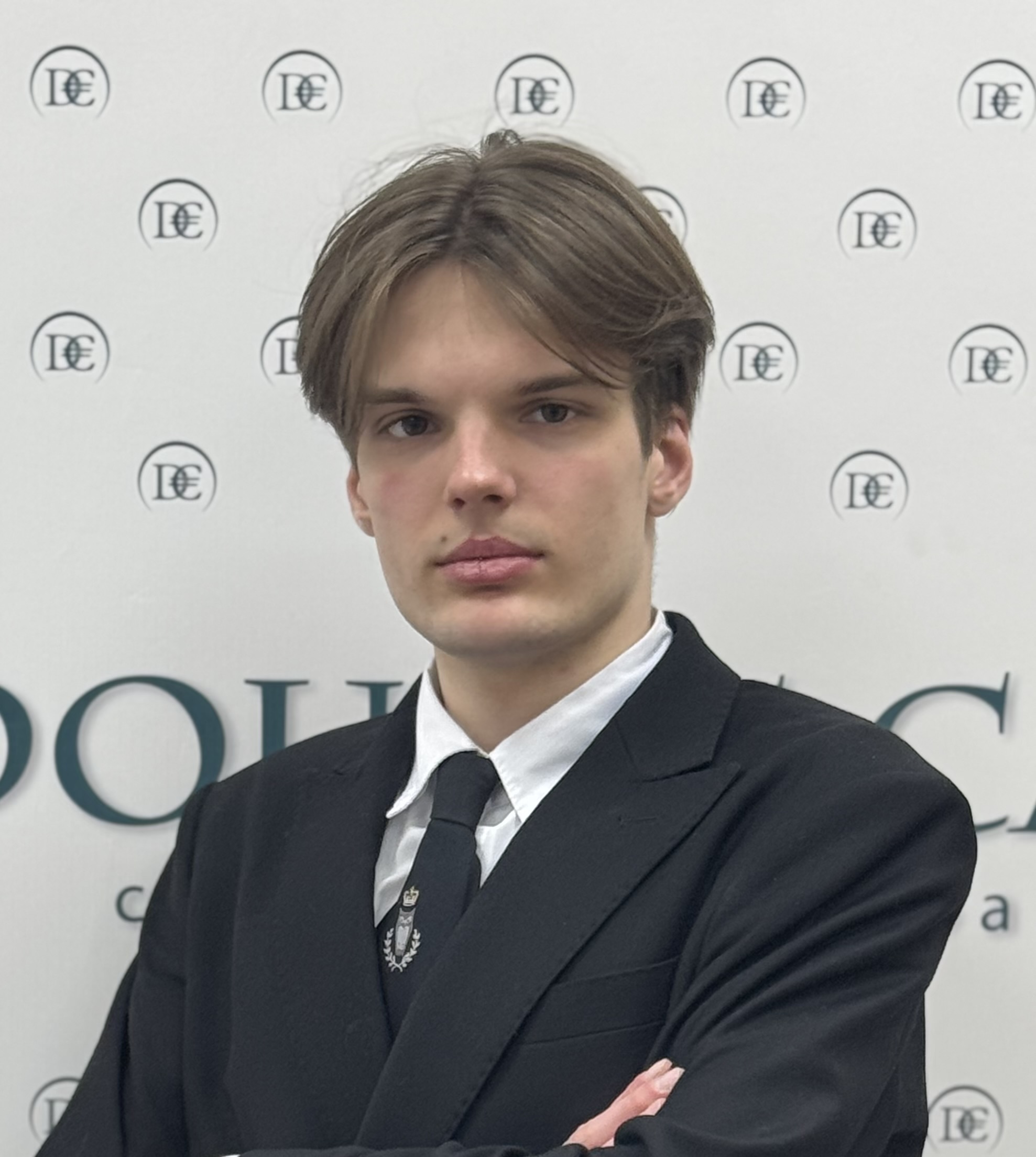 Финансовый Консультант Double Case - Назар Тимошенко